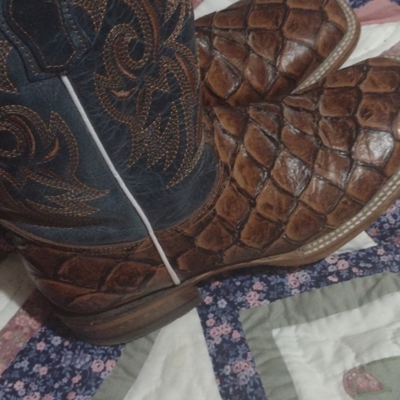 Cowboy boots - Picture 2 of 6